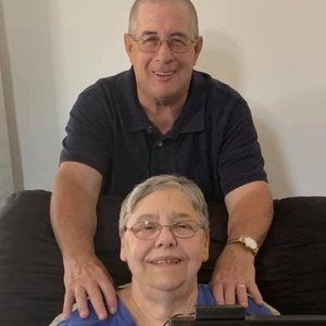 Meet your Posher, Cassandra